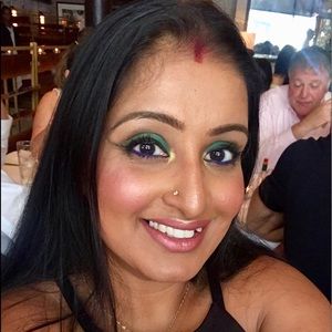 Meet your Posher, Sheena